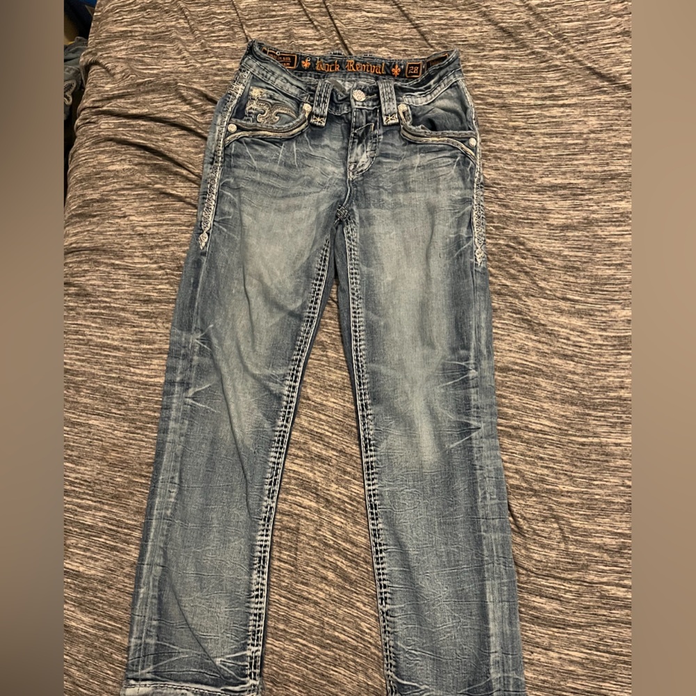I am selling my son pairs of rockrevivals for a low price Waist28